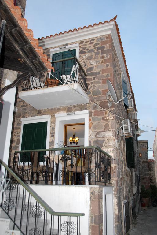 Villa Harbour View House Mythimna Esterno foto